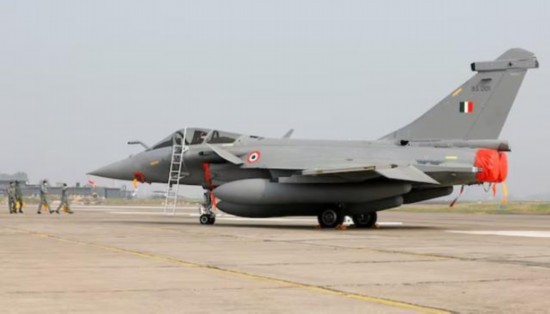 天平配资 两国战机均未侵入对方领空，巴方公布对印回击细节